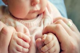 فرزندخواندگی تسهیل شد