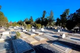 اتفاقی عجیب در یکی از قبرستان‌های کرج + عکس