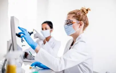 آمریکا ۲ هکر چینی را به سرقت تحقیقات کووید-۱۹ متهم کرد