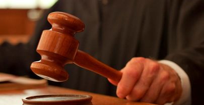 شب گذشته جسد غلامرضا منصوری به کشور منتقل شد