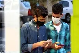 ماسک با قیمت مصوب به دست داروخانه‌‌ها نمی‌‌رسد/چرا وزارت صنعت میلیون‌ها ماسک دپوشده را عرضه نمی‌کند؟