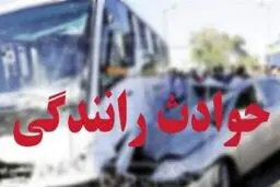 واژگونی اتوبوس تهران-میانه با ۴۰ سرنشین در البرز/فوت دو سرنشین