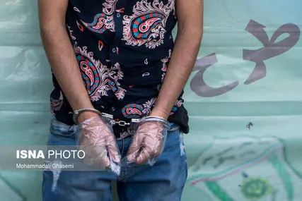 دستگیری مرد زنانه پوش با ۲۰۰ فقره سرقت