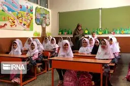 استخدام رسمی ٢٠ هزار دانشجو معلم دانشگاه فرهنگیان