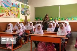 استخدام رسمی ٢٠ هزار دانشجو معلم دانشگاه فرهنگیان