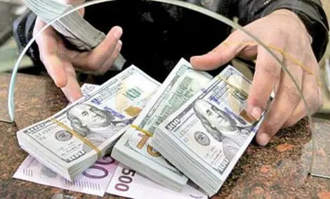 شناسایی و انهدام شبکه اخلال‌گر بازار ارز توسط وزارت اطلاعات