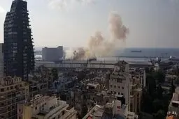انفجار در بندر بیروت/ یک خبرنگار عراقی زخمی شد