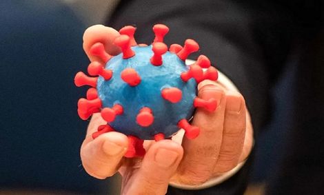 کرونا باعث قطع انگشتان یک مرد شد