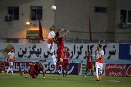 نساجی در دقایقی پایانی فولاد را شکست داد