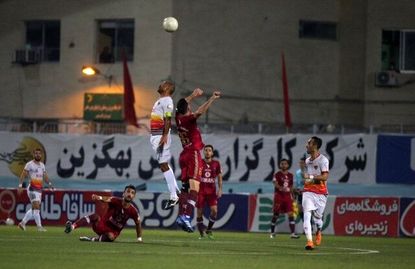 نساجی در دقایقی پایانی فولاد را شکست داد