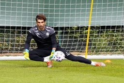 بیرانوند در تمرین آنتورپ حاضر شد