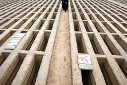 آخرین جزئیات از سلطان فروش قبر/ شاکیان به دادستانی شهرری مراجعه کنند