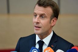 وعده ماکرون برای ارسال کمک‌های اقتصادی به لبنان