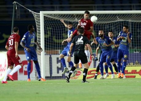 شهرخودرو ۲ &#8211; استقلال ۲/ جنگ سهمیه در مشهد برنده نداشت