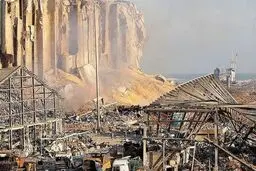 صدور قرار بازداشت برای ۱۶ نفر از کارکنان و مسئولان بندر بیروت