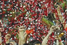 بازی فوتبال پرسپولیس – ذوب آهن/ ارتش سرخ آماده تاج گذاری