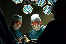 دختر چینی ۳ روز بدون قلب هوشیار بود!