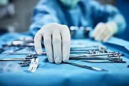 هشدار درباره انجام جراحی‌های زیرزمینی زیبایی در شرایط کرونا