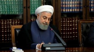 مردم از تلاش دولت برای ایجاد ثبات اقتصاد اطمینان خاطر داشته باشند