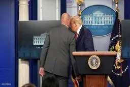 تیراندازی بیرون کاخ سفید/ ترامپ کنفرانس مطبوعاتی را ترک کرد