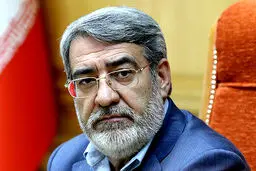 وزیر کشور: خط رسانه‌ای چند روز گذشته رسانه‌های خارجی تحریک و تهییج در بورس بود