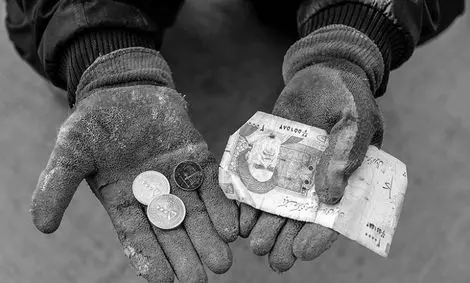 کاهش ۲۵ درصدی حق مسکن کارگران با اجرای مصوبه از تیر / ۶۰۰ هزار تومان از جیب هر کارگر پرید