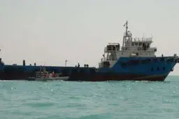 نماش آمریکا برای قدرت نمایی غیر واقعی/هیچیک از کشتیهای ایرانی یا محموله های متعلق به ایران توقیف نشده اند