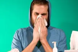 آیا سرماخوردگی از ابتلای شما به ویروس کرونا جلوگیری می‌کند؟