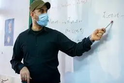 معلمان در وضعیت قرمز نیازی به حضور فیزیکی در مدرسه ندارند