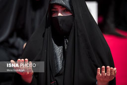 نماز ظهر عاشورا در سراسر ایران اقامه شد