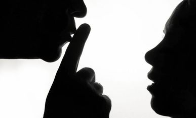 ۱۰ چهره مشهوری که متهم به تجاوز شده‌اند + عکس