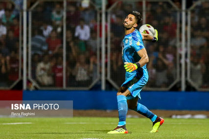 رشید مظاهری به استقلال پیوست