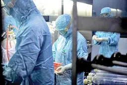 جنگ جاسوسی برای واکسن