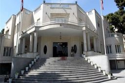 دعوا به‌خاطر چند طبقه اضافه