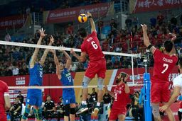 انتخاب ۵ گزینه برای هدایت تیم ملی والیبال