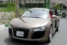 ضرب الاجل ۱۰ روزه برای تعیین تکلیف خودروهای ورود موقت