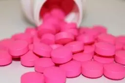 ایبوپروفن با بدن بیمار چه می کند؟