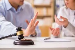 افزایش بی‌رویه طلاق در آمریکا با شیوع کرونا