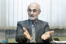 انتقاد معین از بازگشایی مدارس: حضور رئیس جمهور در مدرسه بسیار امکان پذیرتر از ۱۴/۵میلیون دانش آموز بو