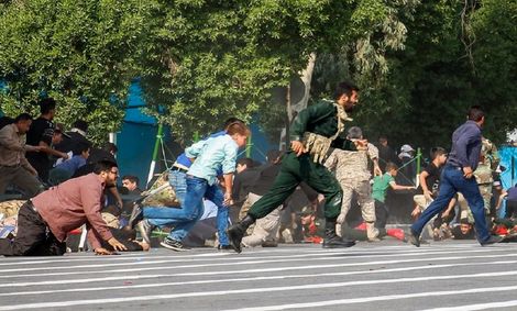 حکم بدوی پرونده حادثه تروریستی رژه خونین اهواز صادر شد/ بازداشت تعدادی از مقصران حادثه