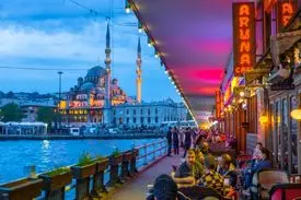 امن‌ترین مناطق سیاحتی جهان برای زنان کدام است؟