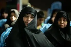 الهام چرخنده: کربلا زندگی می‌کنم و همسرم روحانی است