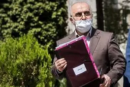 وزیر اقتصاد کد بورسی دارد؟