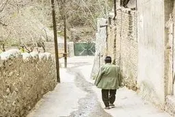 مراقب باشیم طاقت فقرا طاق نشود