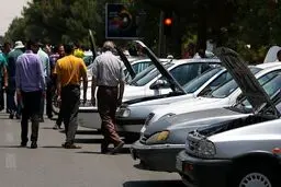 توقف خرید و فروش خودرو در بازار/ خبری از وعده فروش های فوق العاده خودروسازان نشد