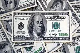 سوداگری با اجاره دلار، سود روزانه ۲۰۰ تا ۳۰۰ هزار تومانی دلالان!