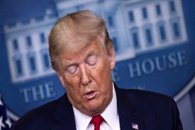 ترامپ به سختی نفس می‌کشد