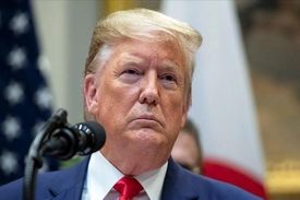 زبان بدن ترامپ از بیماری کرونای وی چه می‌گوید؟