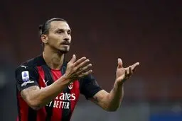 ایبراهیموویچ به کرونا مبتلا شد