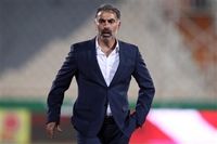 فکری از سمت خود استعفا می کند